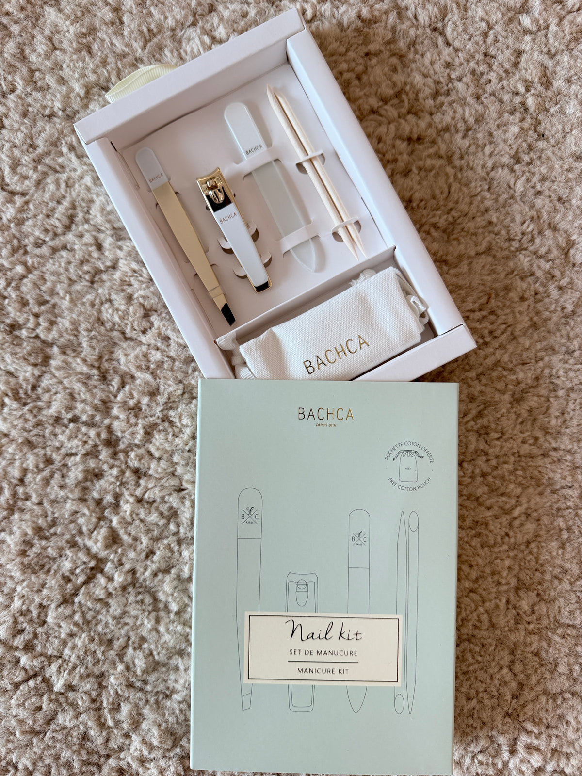 LE COFFRET NAIL KIT