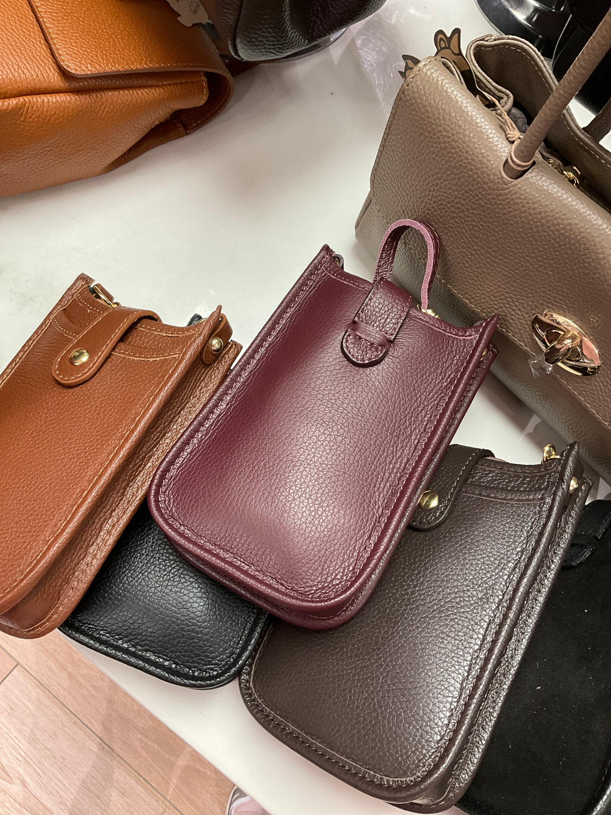 POCHETTE TEL CUIR IT117