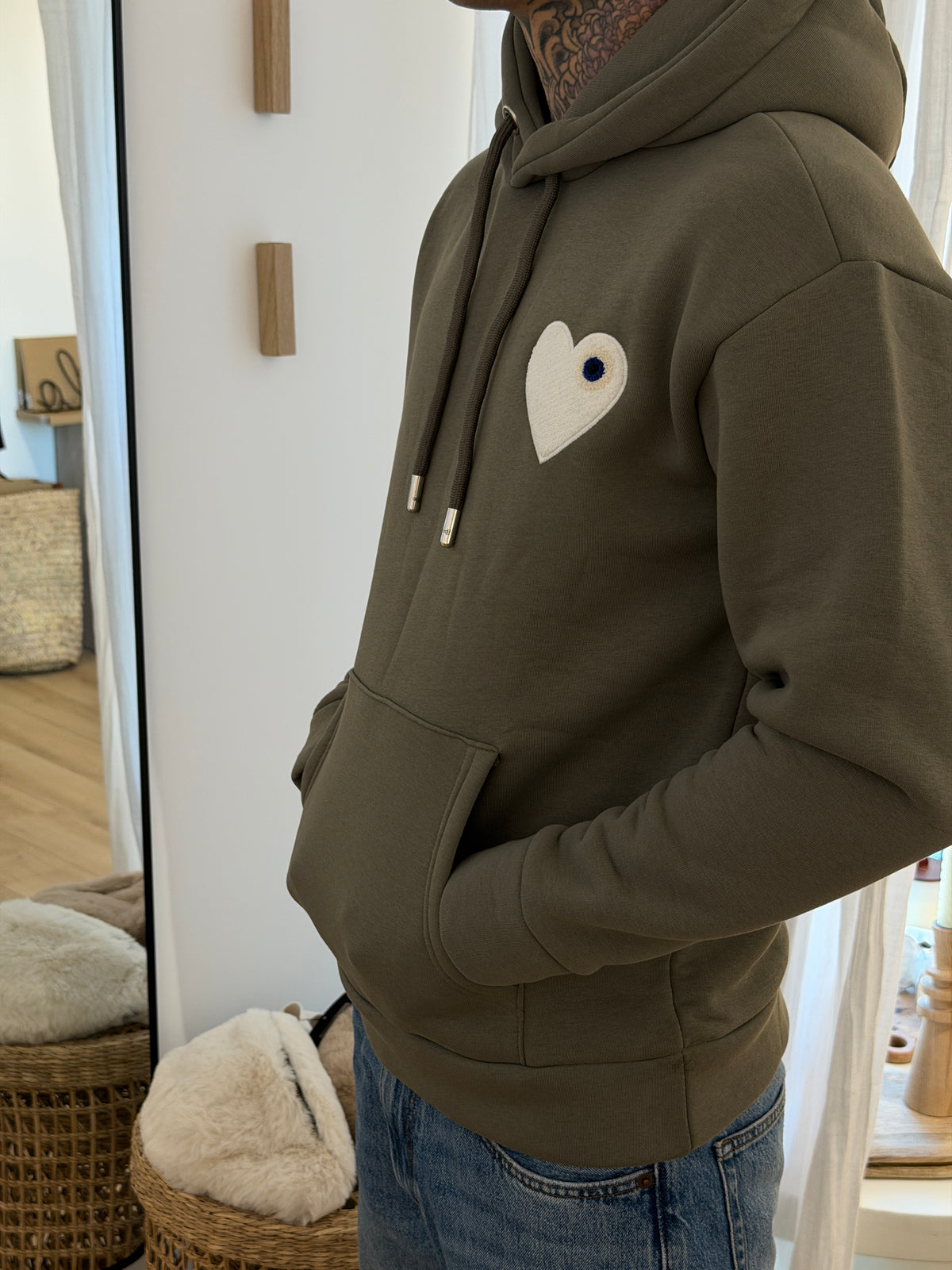 SWEAT À CAPUCHE 2118